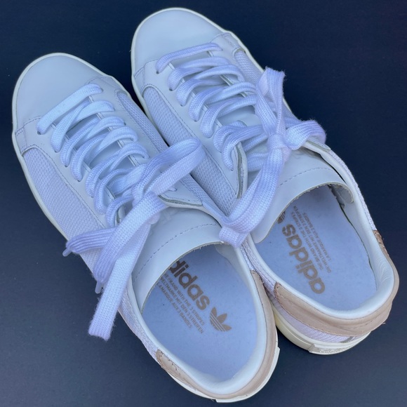 ADIDAS ORIGINALS
Courtvantage W - Picture 6 of 7